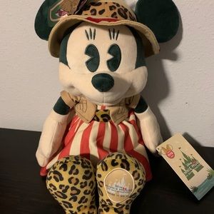 Jungle cruise Minnie Mouse